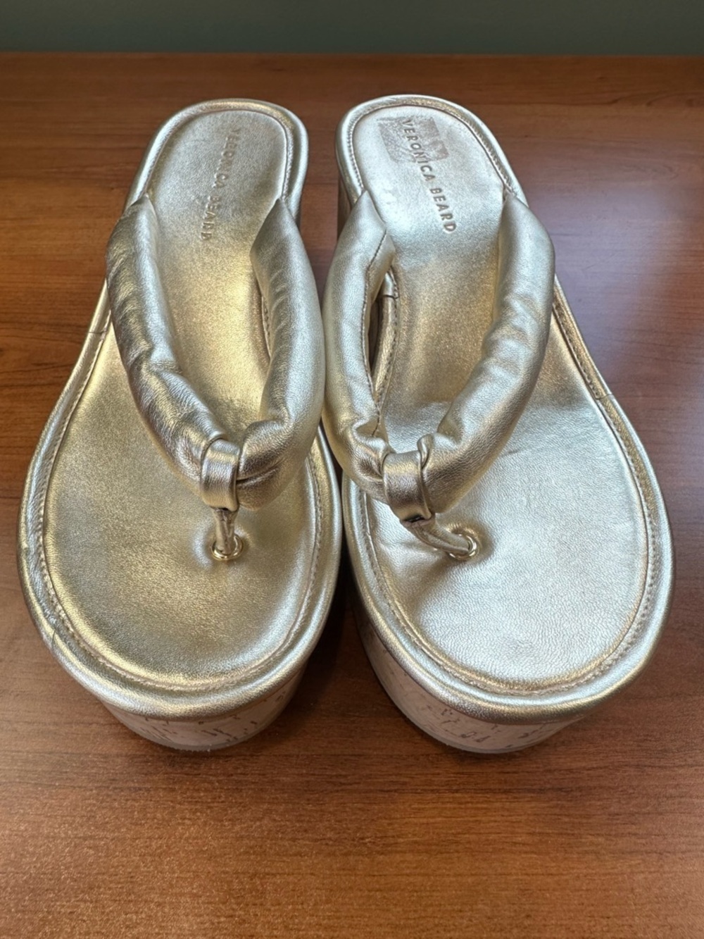 Veronica Beard Genocork Metallic Champagne Thong Sandals Sz 10 - Picture 13 of 16